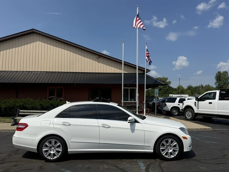 2013 Mercedes-Benz W212 E-Class - Image 2 of 12