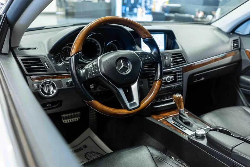 2013 Mercedes-Benz C207/A207 E-Class Coupe & Convertible - Image 9 of 13