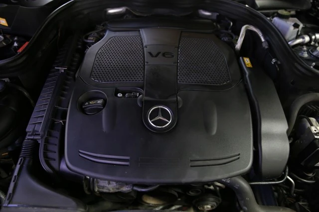 2013 Mercedes-Benz W212 E-Class - Image 7 of 21