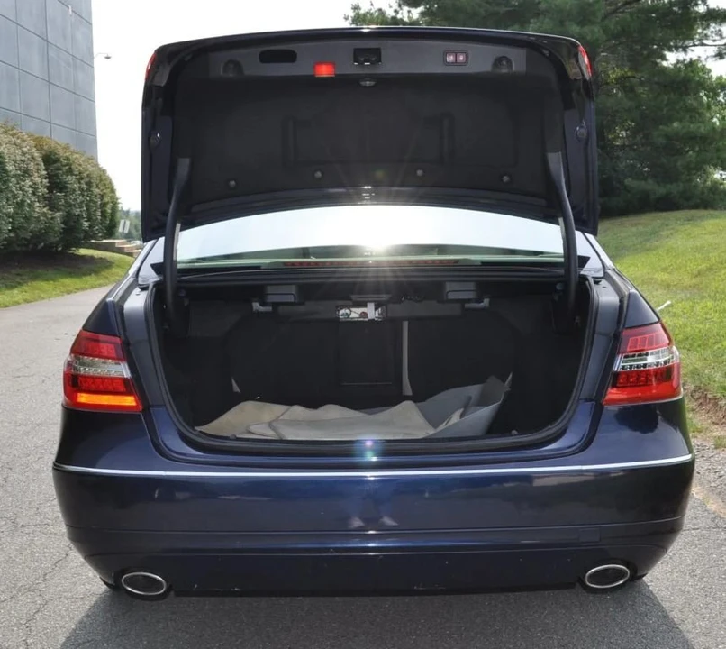 2013 Mercedes-Benz W212 E-Class - Image 13 of 15
