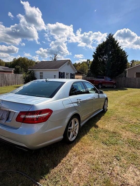 2013 Mercedes-Benz W212 E-Class - Image 6 of 12