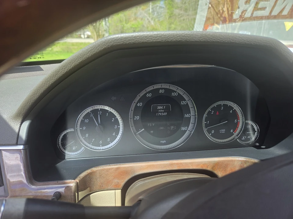 2013 Mercedes-Benz W212 E-Class - Image 15 of 16