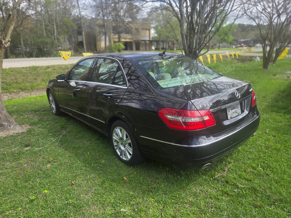 2013 Mercedes-Benz W212 E-Class - Image 2 of 16