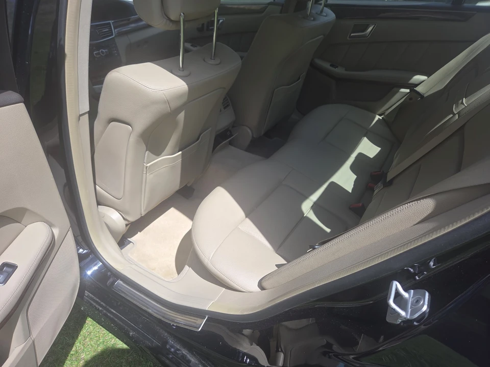 2013 Mercedes-Benz W212 E-Class - Image 13 of 16