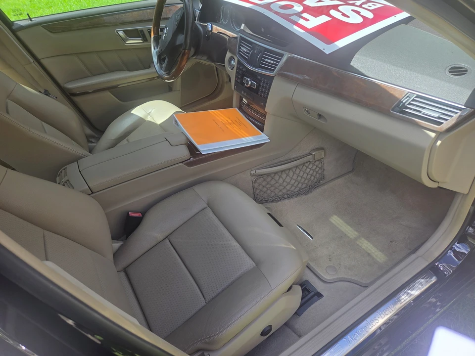 2013 Mercedes-Benz W212 E-Class - Image 9 of 16