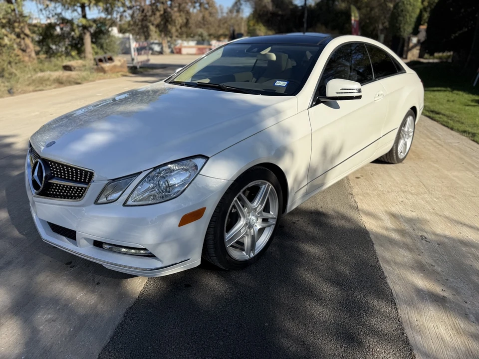 2013 Mercedes-Benz W212 E-Class - Image 2 of 14