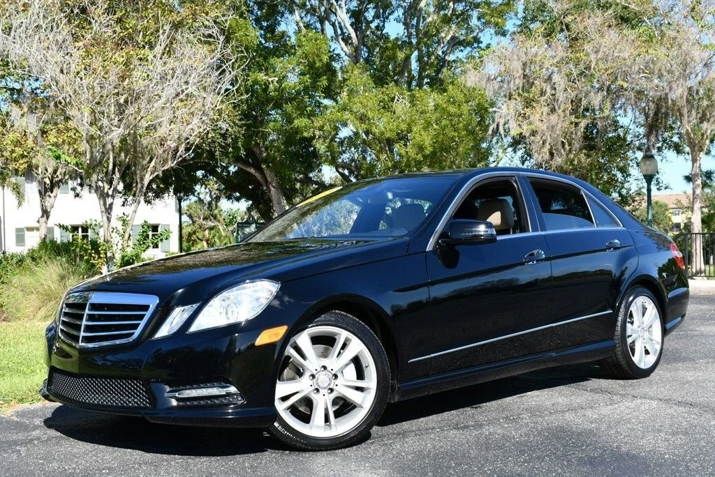 2013 Mercedes-Benz W212 E-Class - Image 2 of 12