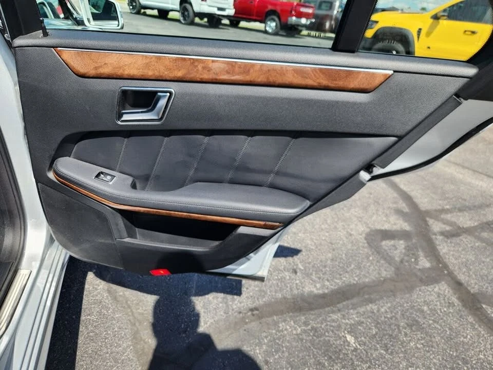 2013 Mercedes-Benz W212 E-Class - Image 13 of 20