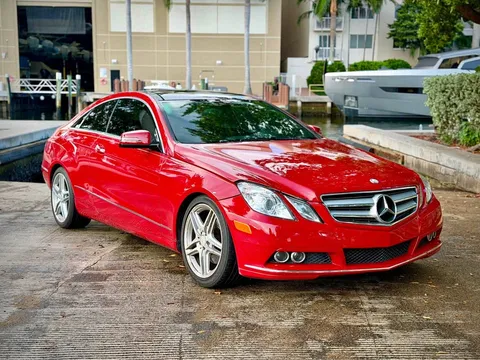 2013 Mercedes-Benz E-Class E 350 4MATIC Coupe 2D