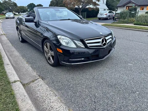 2013 Mercedes-Benz E-Class E 350 4MATIC Coupe 2D
