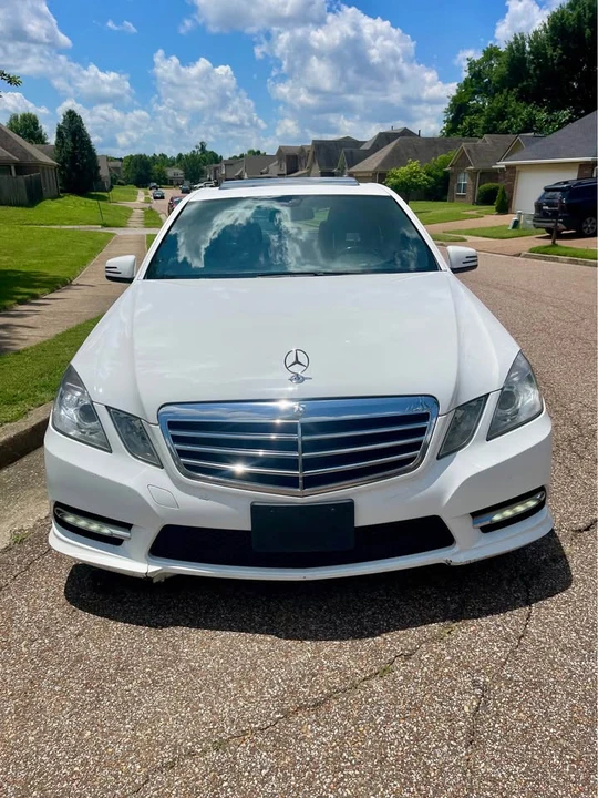 2013 Mercedes-Benz W212 E-Class - Image 2 of 12