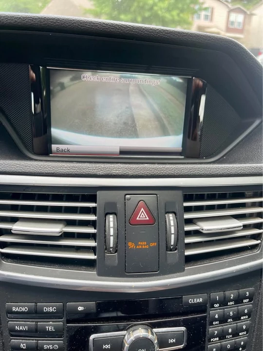 2013 Mercedes-Benz W212 E-Class - Image 11 of 12