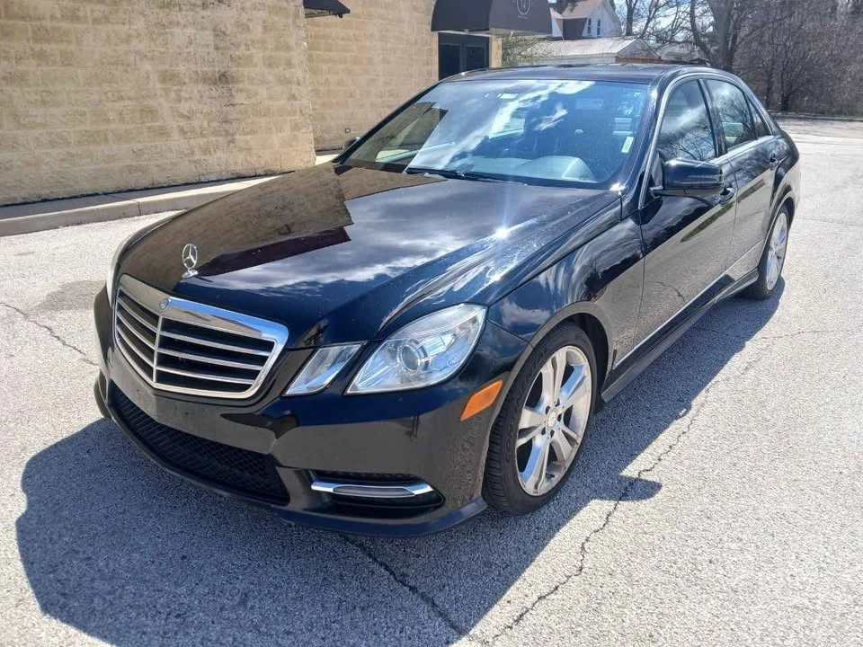 2013 Mercedes-Benz W212 E-Class - Image 2 of 17