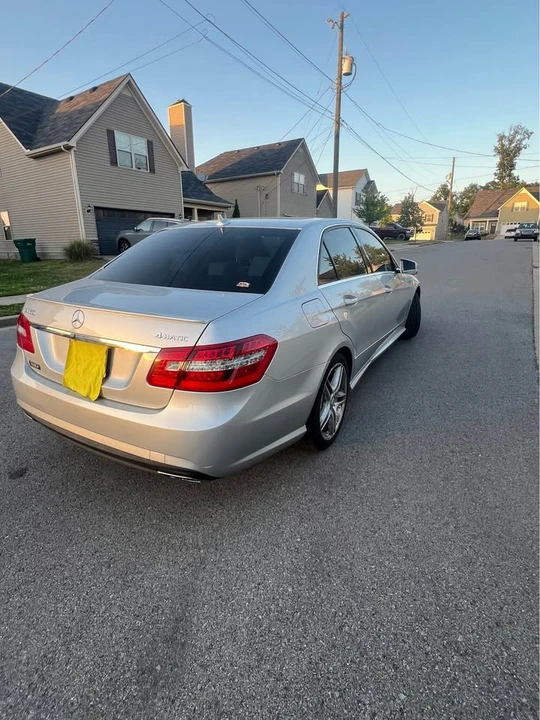 2013 Mercedes-Benz W212 E-Class - Image 10 of 17