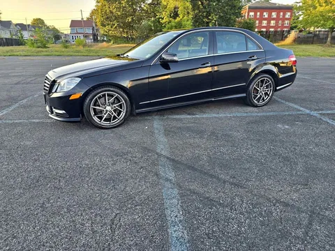 2013 Mercedes-Benz E-Class E 350 4MATIC Sedan 4D