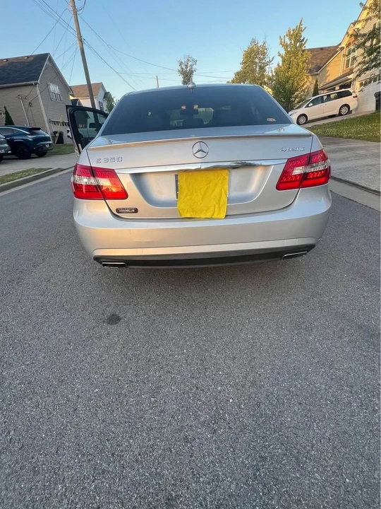 2013 Mercedes-Benz W212 E-Class - Image 6 of 17