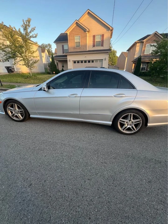 2013 Mercedes-Benz W212 E-Class - Image 4 of 17