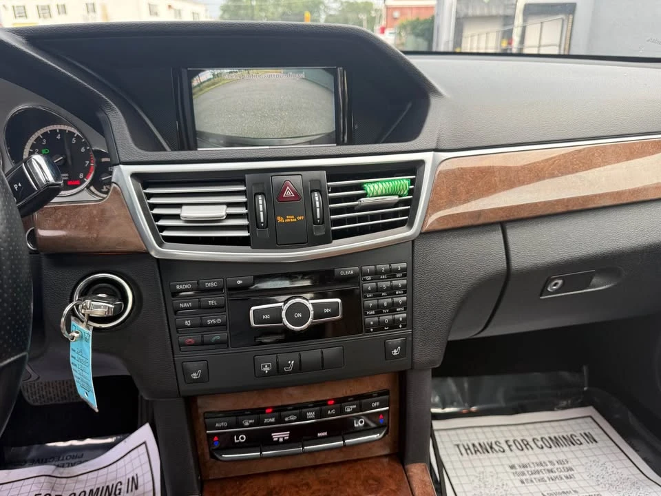 2013 Mercedes-Benz W212 E-Class - Image 8 of 15