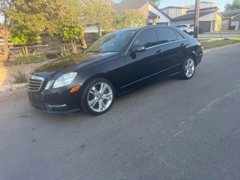 2013 Mercedes-Benz W212 E-Class - Image 4 of 9