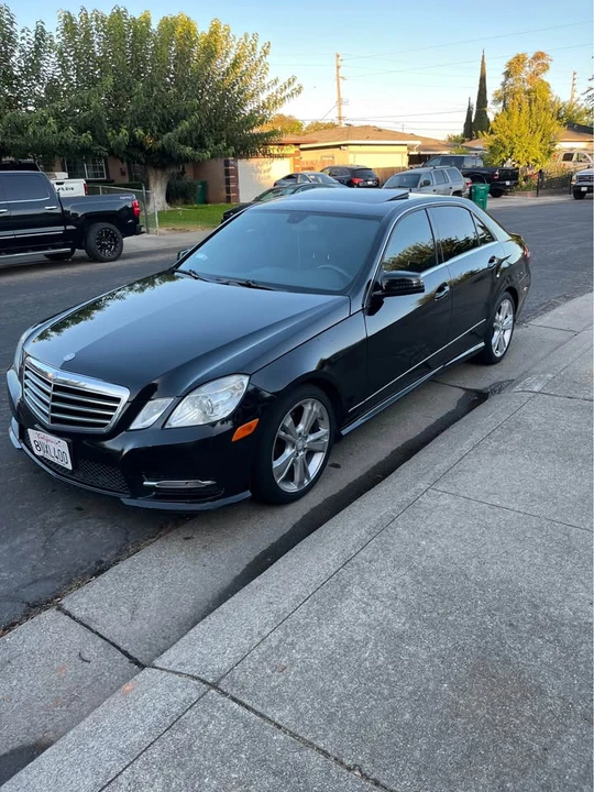 2013 Mercedes-Benz W212 E-Class - Image 2 of 12