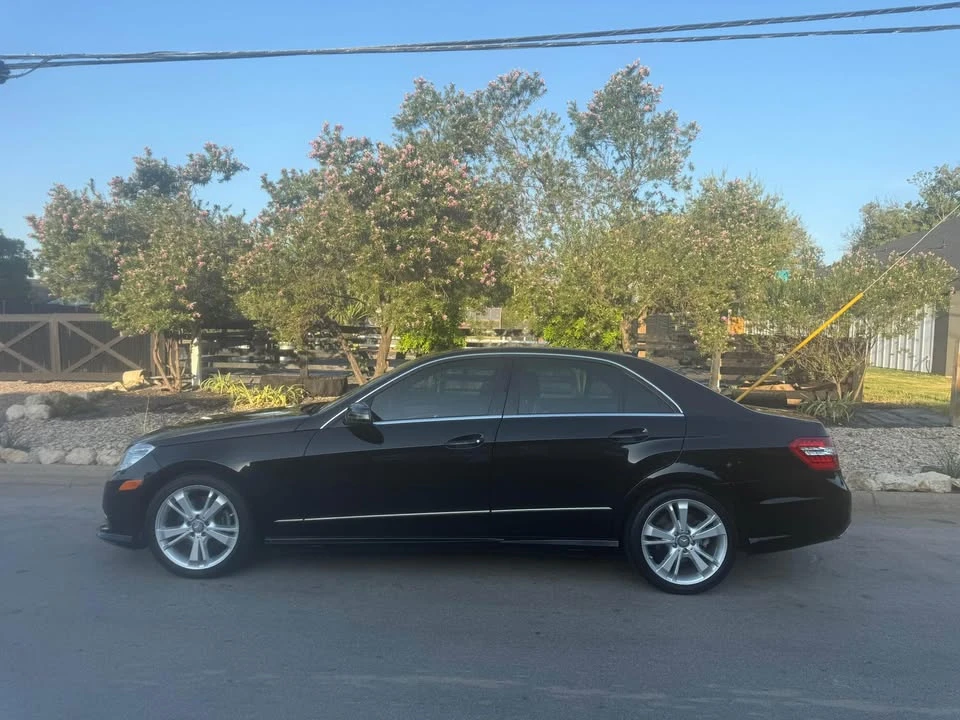 2013 Mercedes-Benz W212 E-Class - Image 2 of 9
