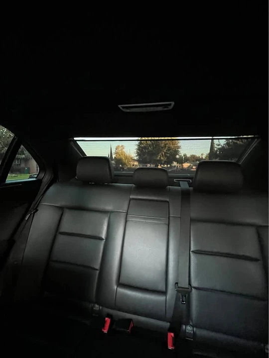 2013 Mercedes-Benz W212 E-Class - Image 11 of 12