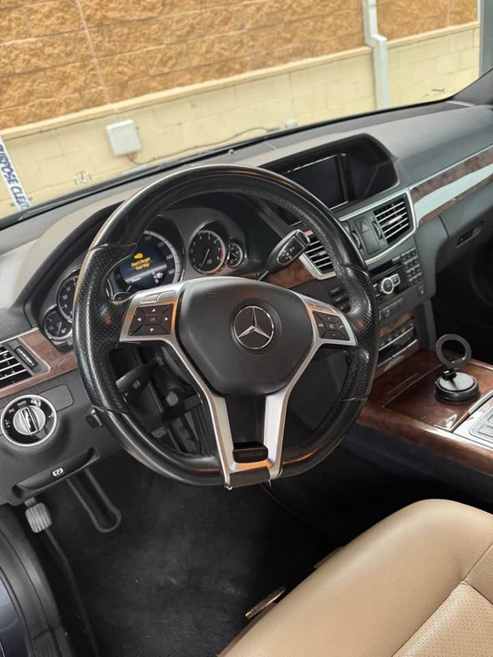 2013 Mercedes-Benz W212 E-Class - Image 7 of 15