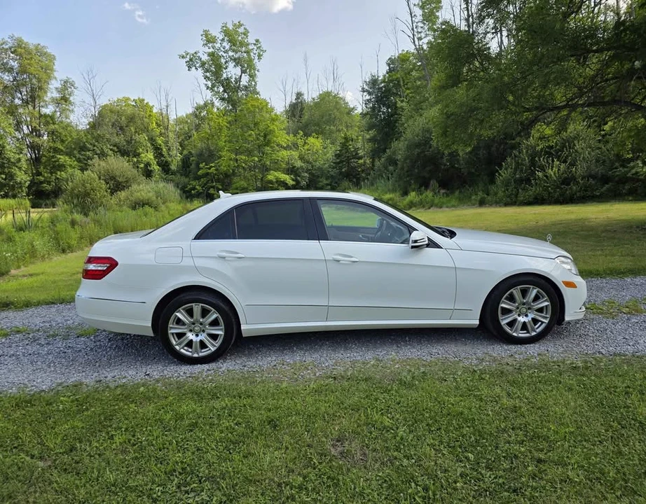 2013 Mercedes-Benz W212 E-Class - Image 5 of 20