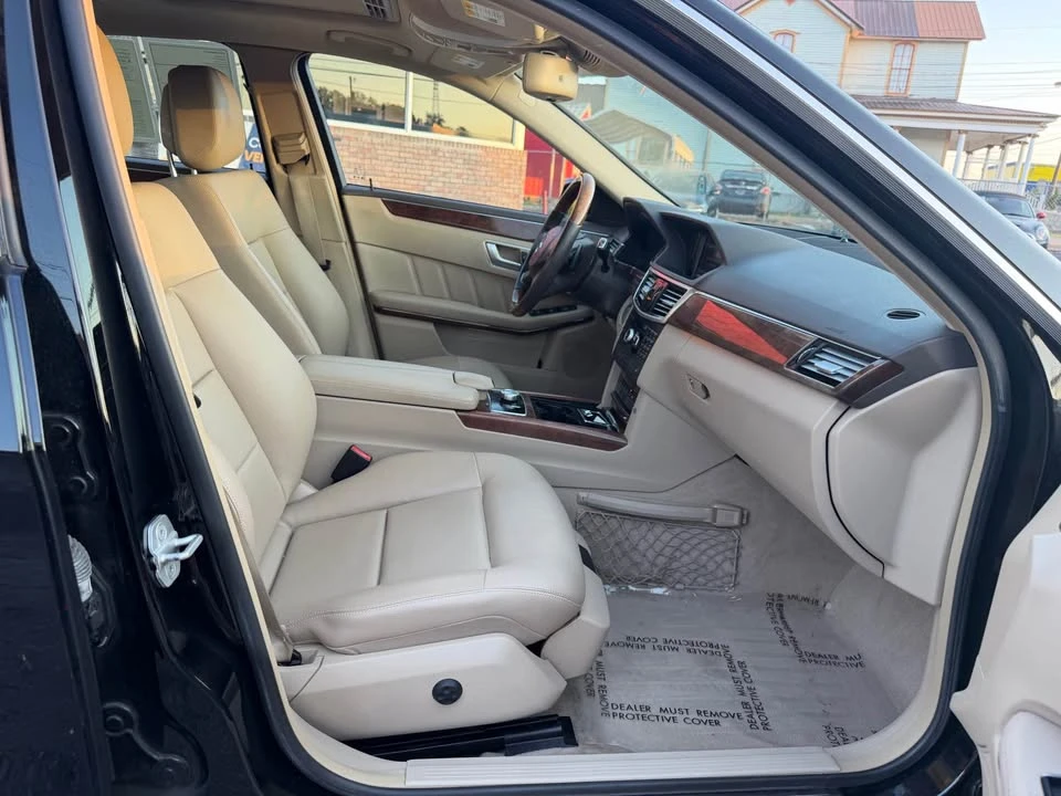 2013 Mercedes-Benz W212 E-Class - Image 12 of 20