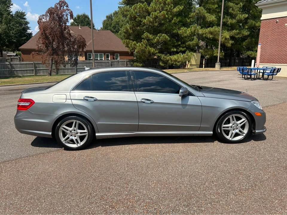 2013 Mercedes-Benz W212 E-Class - Image 8 of 13