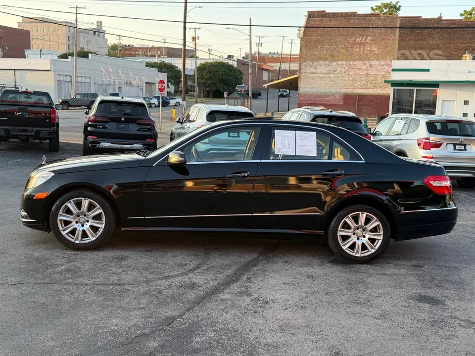 2013 Mercedes-Benz W212 E-Class - Image 2 of 20