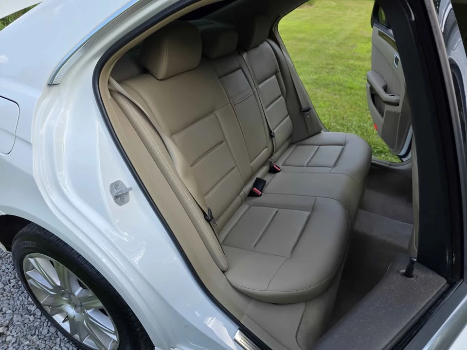 2013 Mercedes-Benz W212 E-Class - Image 13 of 20