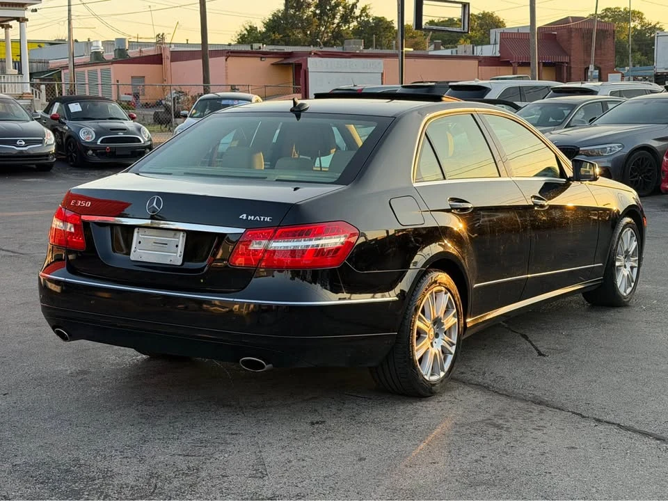 2013 Mercedes-Benz W212 E-Class - Image 5 of 20