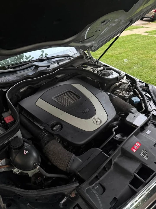 2013 Mercedes-Benz W212 E-Class - Image 8 of 13