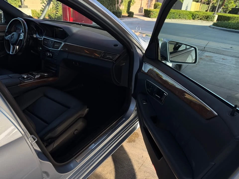 2013 Mercedes-Benz W212 E-Class - Image 9 of 17
