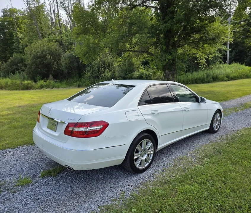 2013 Mercedes-Benz W212 E-Class - Image 6 of 20