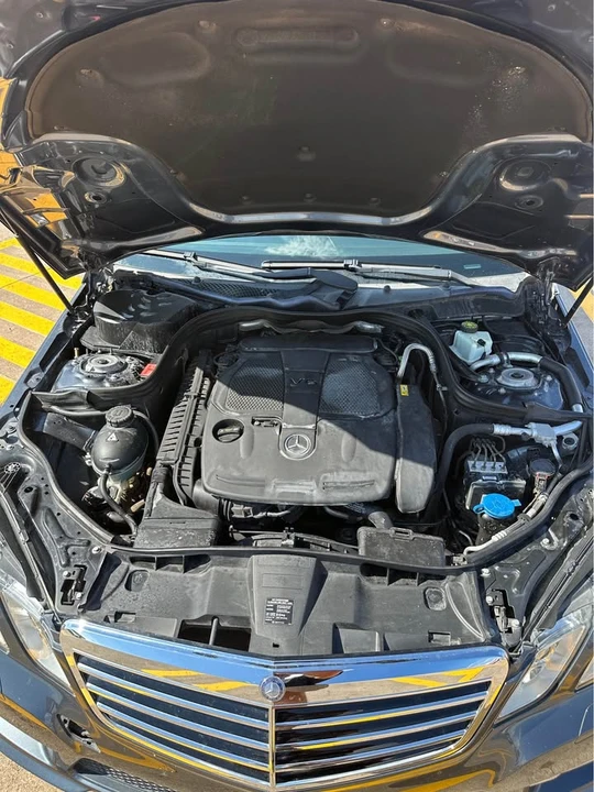 2013 Mercedes-Benz W212 E-Class - Image 5 of 10