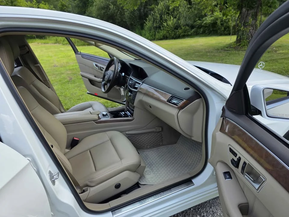 2013 Mercedes-Benz W212 E-Class - Image 11 of 20