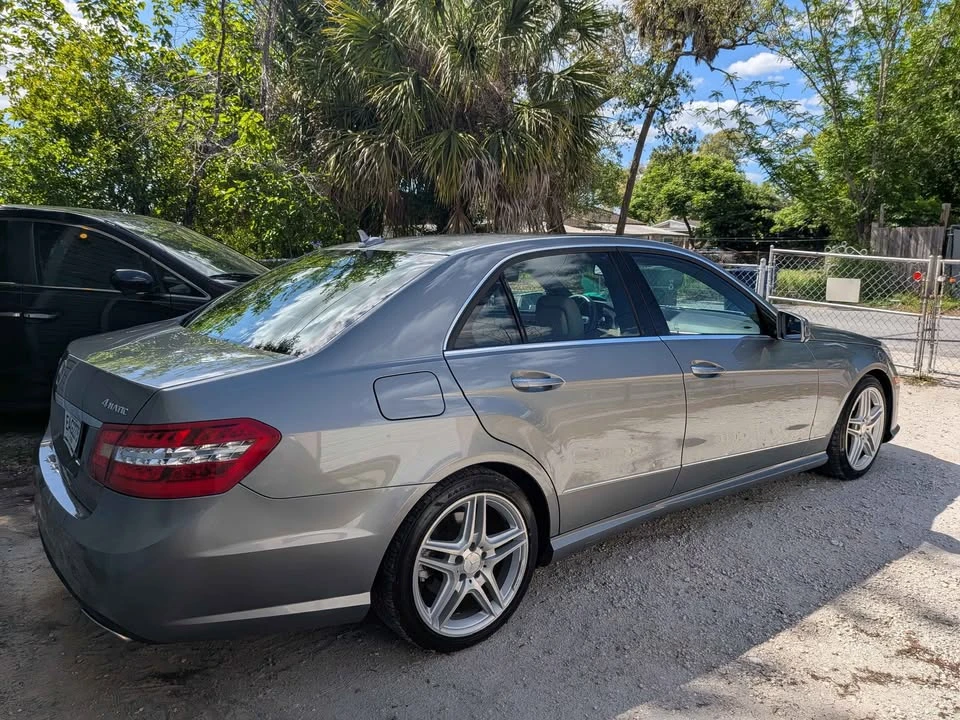 2013 Mercedes-Benz W212 E-Class - Image 4 of 4