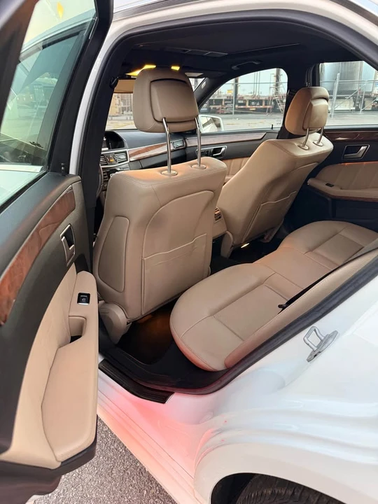 2013 Mercedes-Benz W212 E-Class - Image 14 of 15