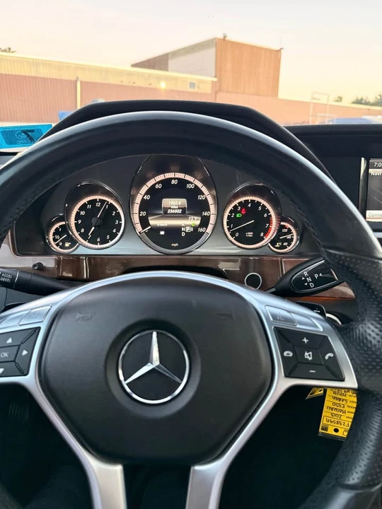 2013 Mercedes-Benz W212 E-Class - Image 12 of 15