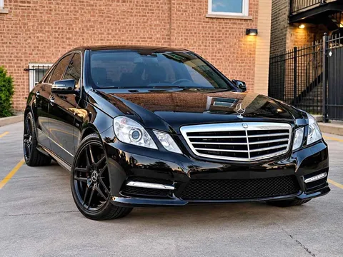 2013 Mercedes-Benz E-Class E 350 4MATIC Sedan 4D