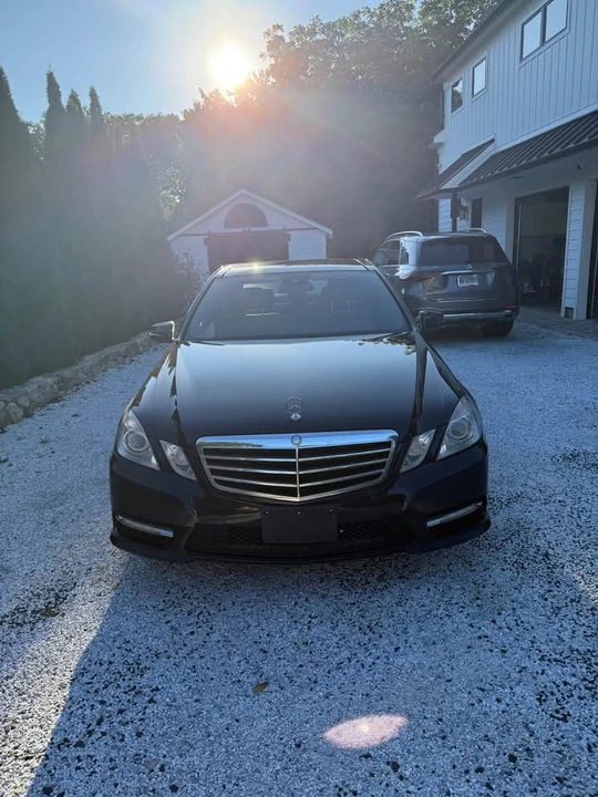 2013 Mercedes-Benz W212 E-Class - Image 2 of 10