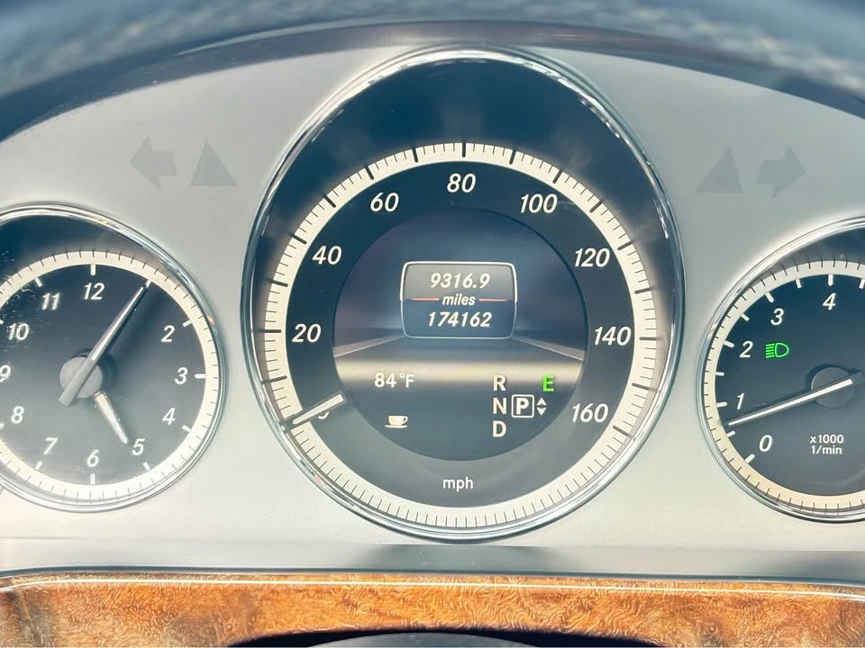 2013 Mercedes-Benz W212 E-Class - Image 17 of 20