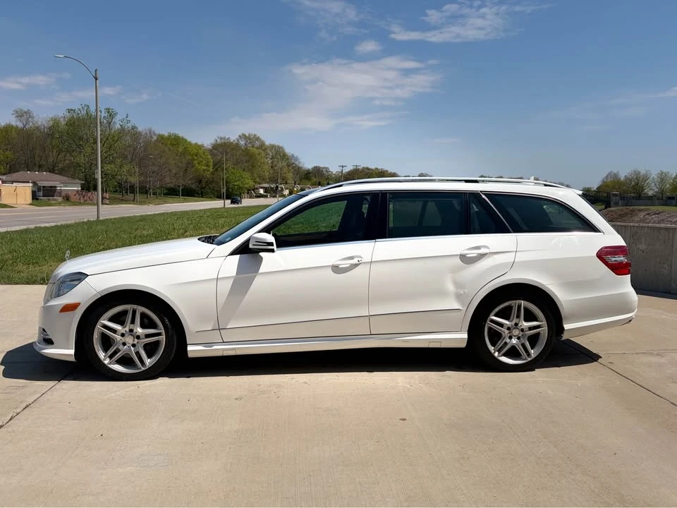 2013 Mercedes-Benz W212 E-Class - Image 5 of 20