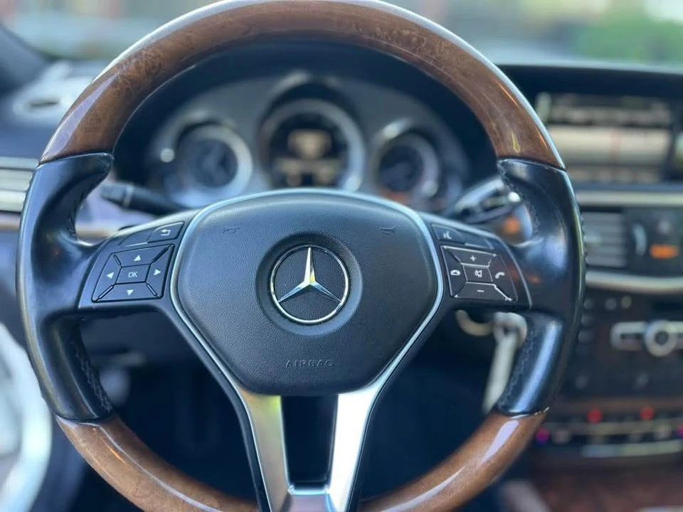 2013 Mercedes-Benz W212 E-Class - Image 9 of 20