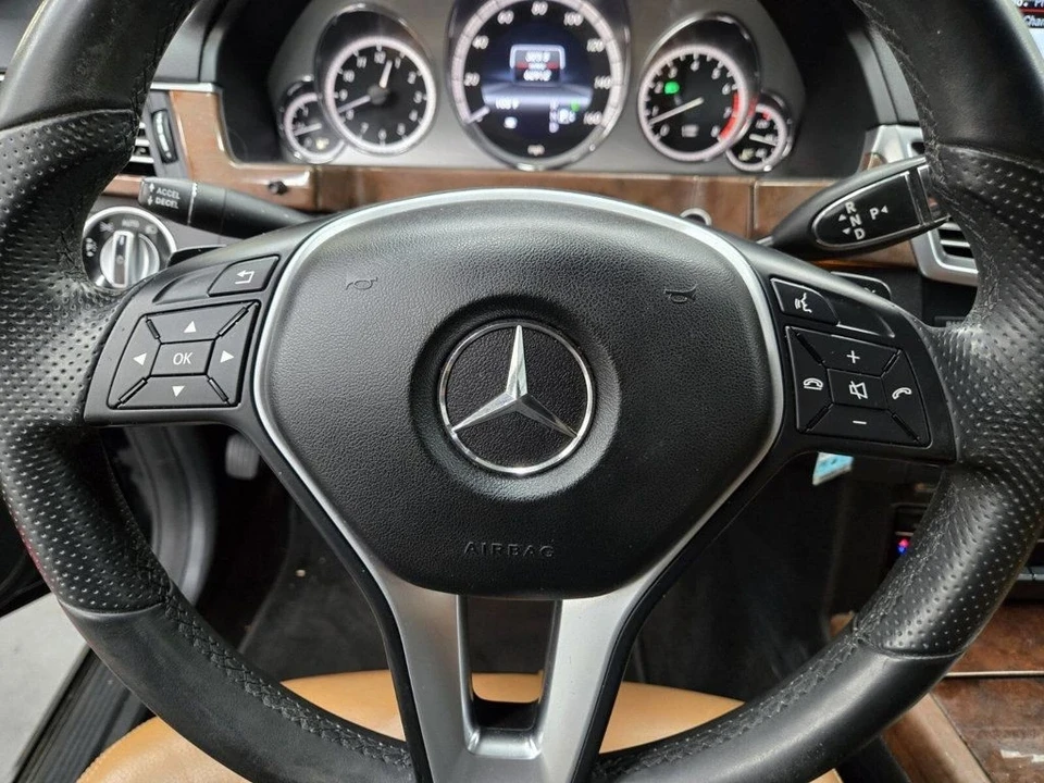 2013 Mercedes-Benz W212 E-Class - Image 16 of 19