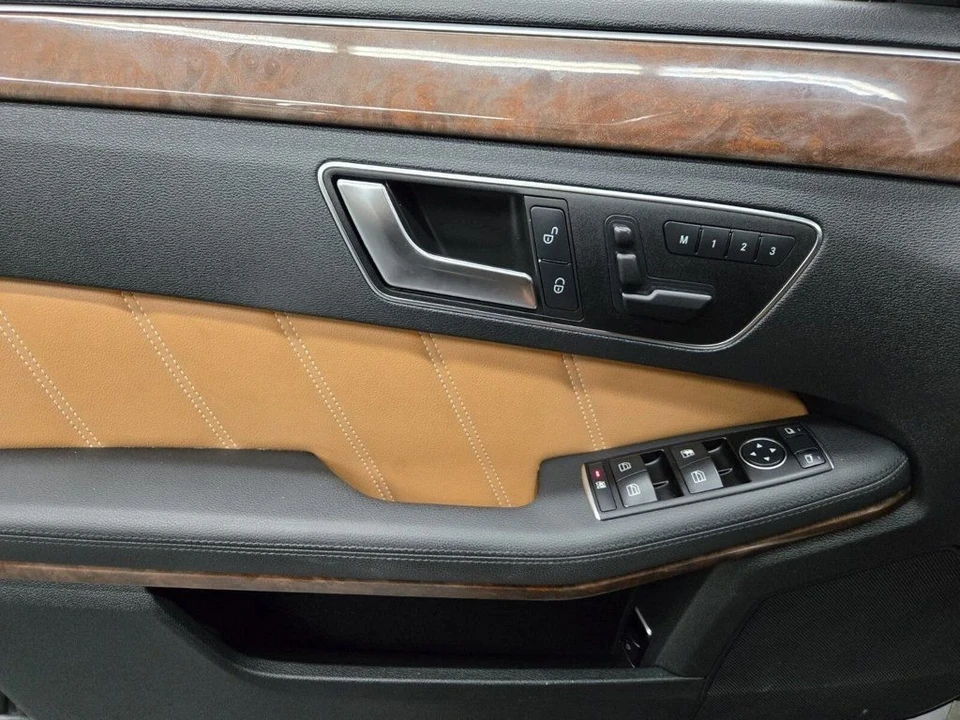 2013 Mercedes-Benz W212 E-Class - Image 15 of 19