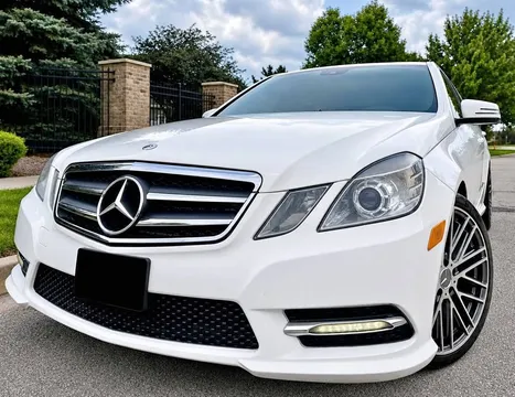 2013 Mercedes-Benz E-Class E 350 BlueTEC Sedan 4D