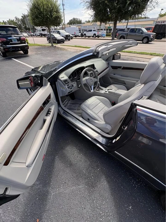 2013 Mercedes-Benz C207/A207 E-Class Coupe & Convertible - Image 3 of 17